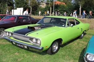 Carro Plymouth