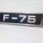 Emblema de carro antigo Ford F75