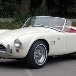 Foto do carro antigo AC Cars Cobra 289 cor branco