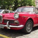 Foto do carro antigo Alfa Romeo 2000 ano 1968