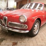 Foto do carro antigo Alfa Romeo Giulietta ano 1958