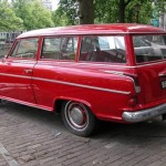 Foto do carro antigo Borgward Kombi