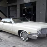 Foto do carro antigo Cadillac Deville coupe ano 1970 lateral