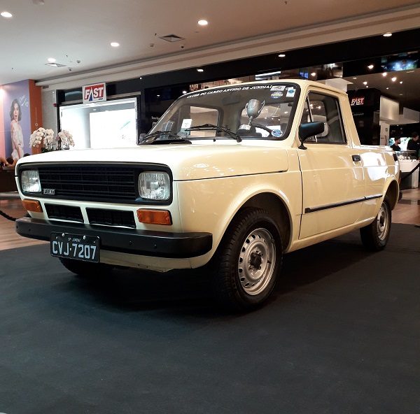 Encontro de Carros Antigos do JundiaíShopping agora é mensal