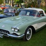 Foto do carro antigo Chevrolet Corvette ano 1960