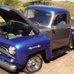 Foto do carro antigo Chevrolet picape 3100 cor azul