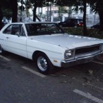 Foto do carro antigo Dodge Dart coupe ano 1973 frente