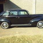 Foto do carro antigo Ford sedan ano 1938