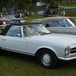 Foto do carro antigo Mercedes-Benz modelo 280 SL cor branco