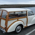 Foto do carro antigo Morris Minor Traveller