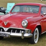 Foto do carro antigo Studebaker Commander Regal Starlight ano 1952